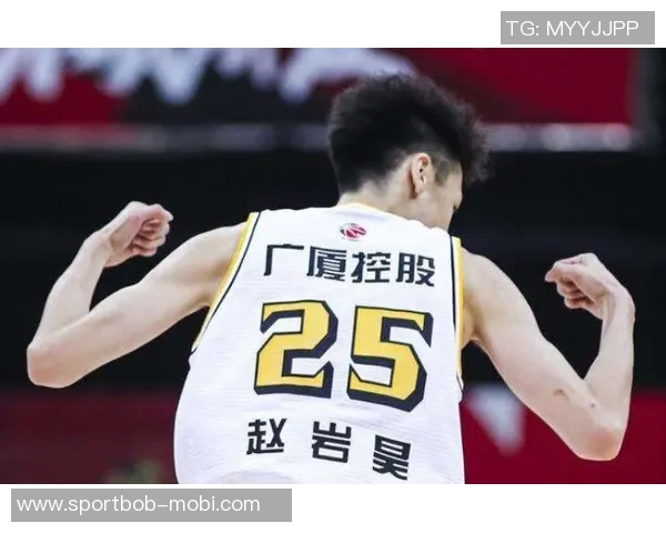 北京对阵广东大名单揭晓曾凡博迎首秀陈盈骏缺席双外援全力出战